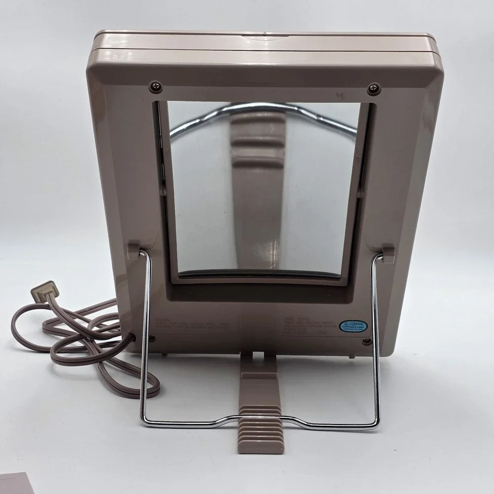 Vintage Vidal Sassoon 3 Sided‎ 4 Way Light Up Makeup Mirror Model VS475 Works